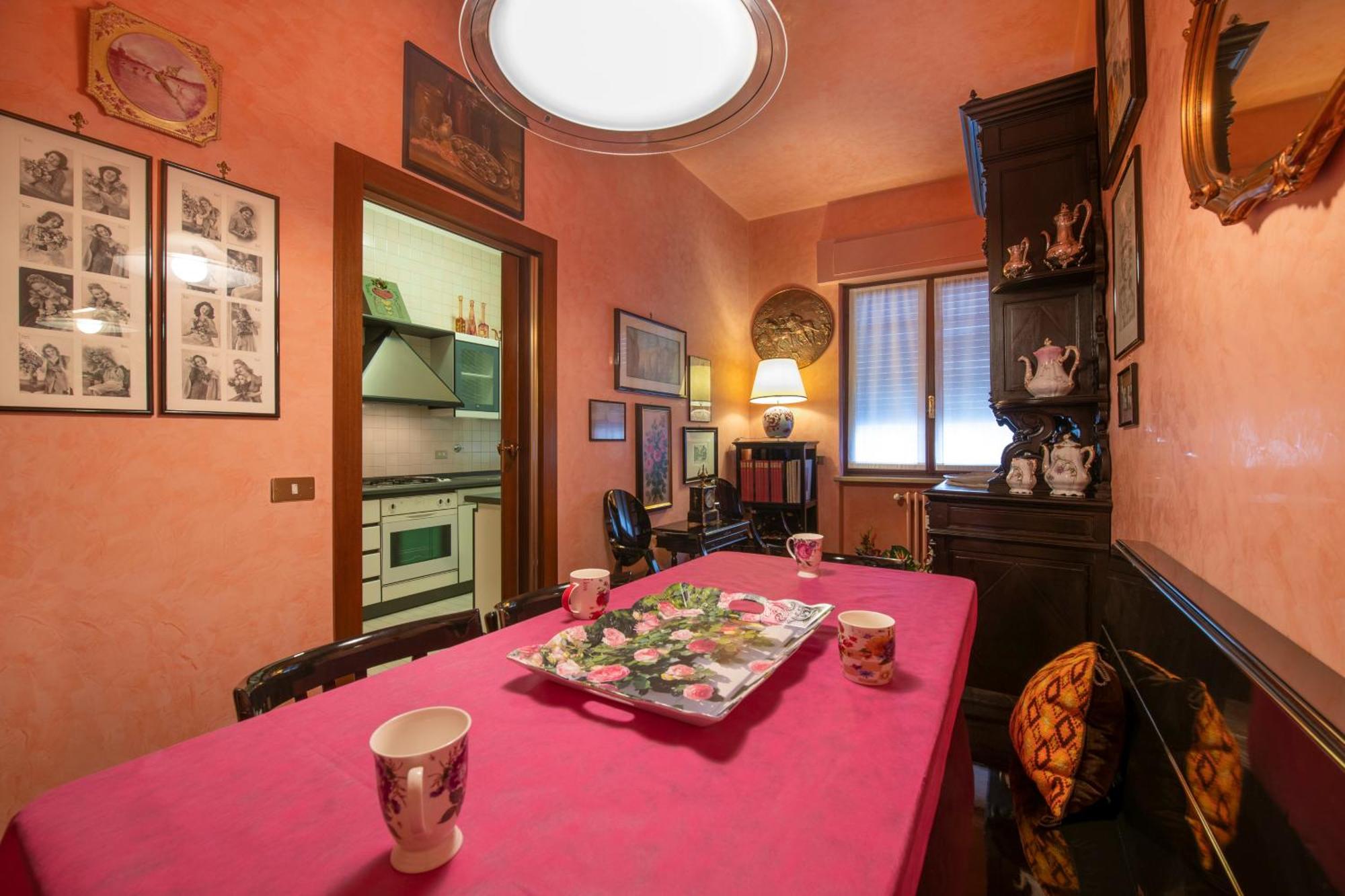 Residenza Impero Rosa Apartment เวโรนา ภายนอก รูปภาพ