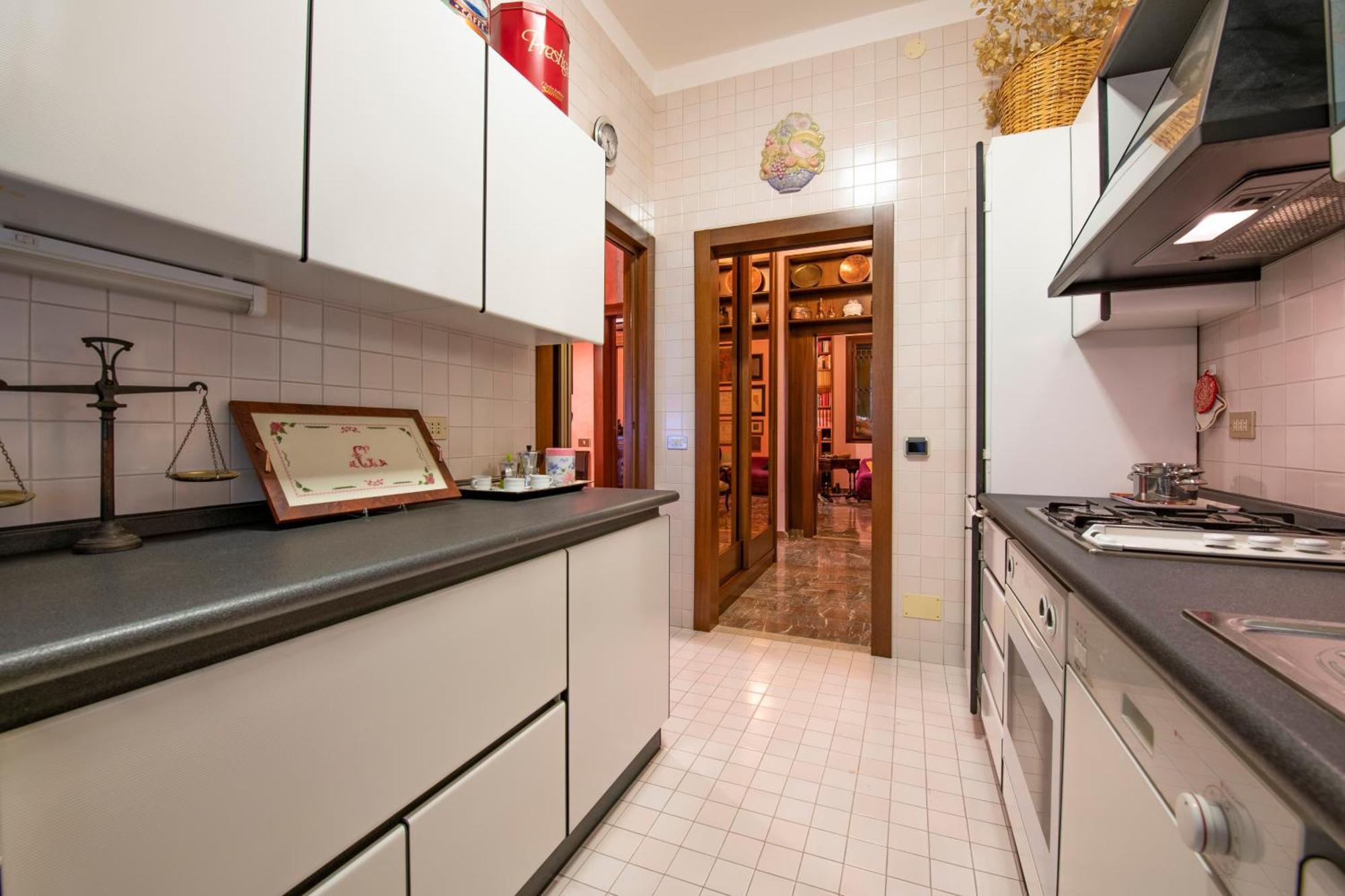 Residenza Impero Rosa Apartment เวโรนา ภายนอก รูปภาพ